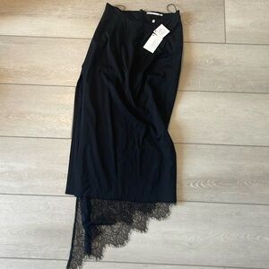 Elegant Black Lace Hem Skirt